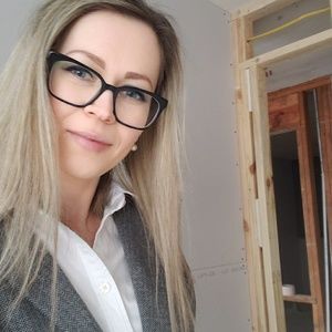 Meet your Posher, Alina